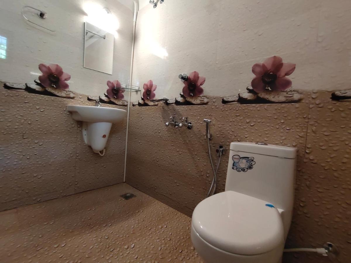 White House Residency Hotel Варкала Екстериор снимка