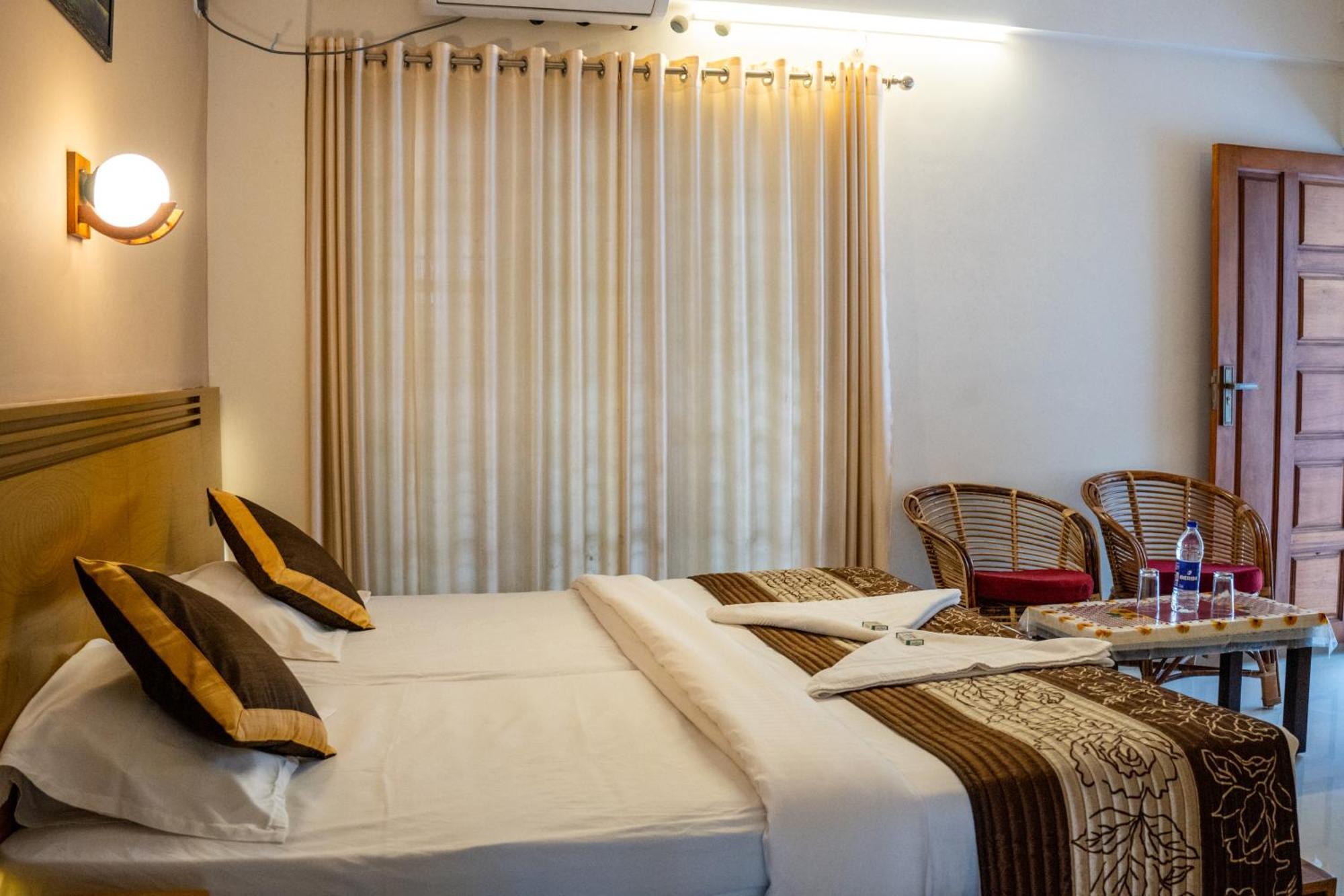 White House Residency Hotel Варкала Екстериор снимка